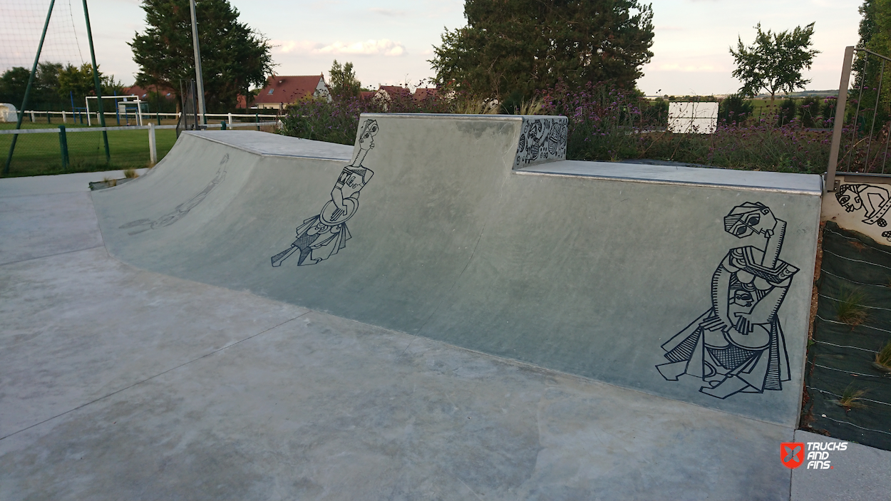 Glisy skatepark